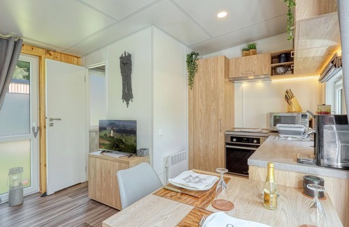 Wemding House | Enjoy a real Tiny Haus vacation close to nature at Camping Park Wemding!