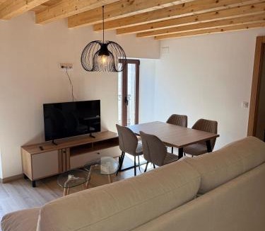 Cillaperlata House | Entre Ebro y montañas - Piso Rural Merindades