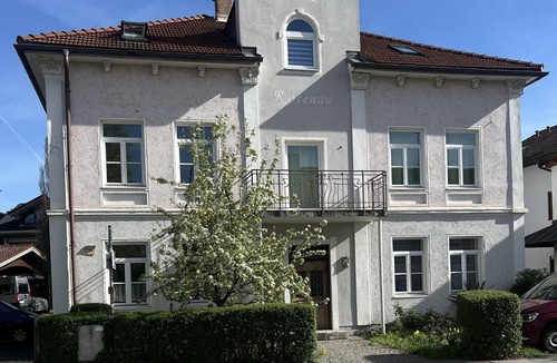 Kolbermoor Apartment | Erlebe Einen Einzigartigen Wohnkomfort auf 2 Zi. in Bad Aibling