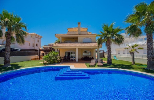 San Javier Apartment | Espectacular vivienda con piscina a orillas del Mediterráneo.