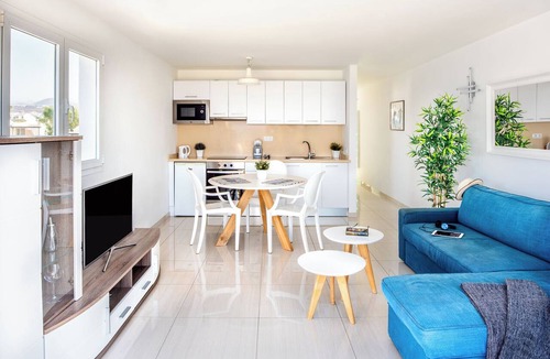 Los Pocillos Apartment | ESTELAI by Buenavilla | Apartment with breathtaking front line Ocean views