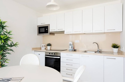 Los Pocillos Apartment | ESTELAI by Buenavilla | Apartment with breathtaking front line Ocean views