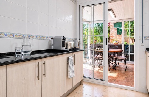 Vilanova I la Geltru Villa | Excellent location, private pool and parking