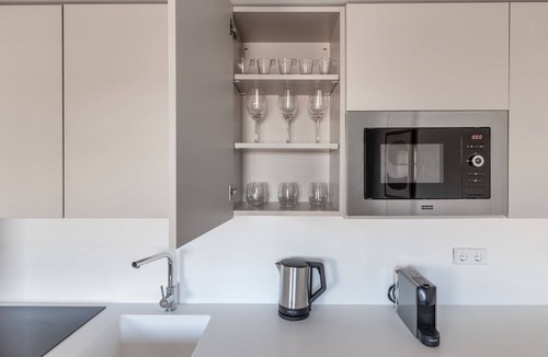 Malasana Apartment | Excellent Malasaña 1BR w/Elevator, walk to Shops, by Blueground