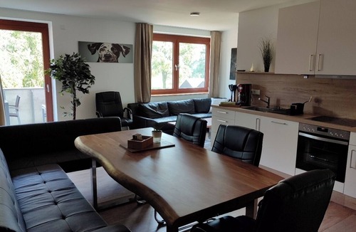 Metelen Apartment | Exceptional "Hufgetrappel" vacation apartment at Seehof Reuter