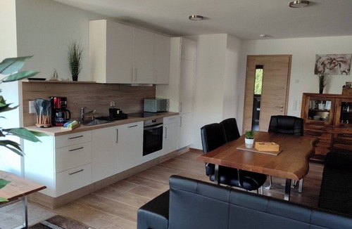 Metelen Apartment | Exceptional "Hufgetrappel" vacation apartment at Seehof Reuter
