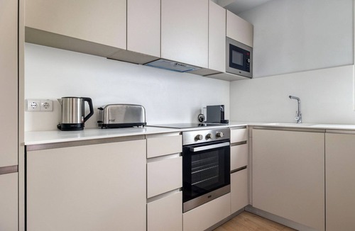 Malasana Apartment | Exceptional Malasaña 1BR w/Elevator, close to Mercado, by Blueground