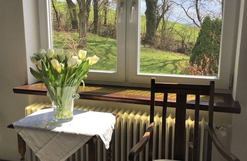 Marxheim House | Exceptional panoramic location with castle view, Danube cycle path, hot tub