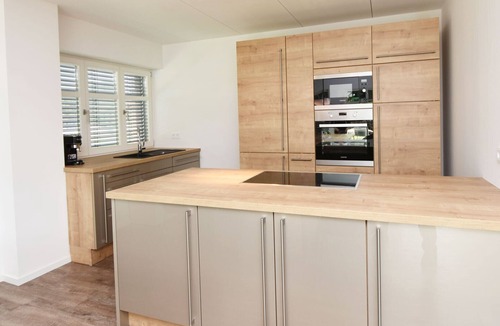 Lobbe House | excl. Thatched Villa Baltic Freshness only 500 meters from the beach for 6 + 2 pers.