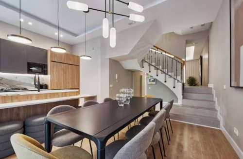 Trafalgar Apartment | Exclusive 5-Bedroom Urban Villa in Prestigious Chamberí – Fully Renovated
