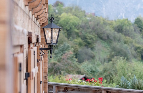Sautens Ski Chalet | Exclusive chalet in Ötztal with Swiss stone pine infrared sauna - pure relaxation in Tyrol!