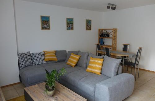 Gaukonigshofen Apartment | Exclusive kuschelige Wohnung im Herzen FrankensEuropa