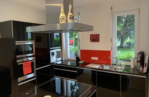 Deggenhausertal House | Exclusive vacation villa! Centrally located in the town center with a unique view of the countryside