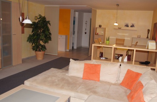 Ueberlingen Apartment | Exclusive vacation apartment near the lake in a residential complex with a park-like garden