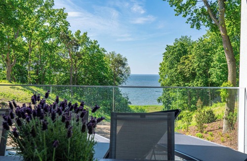 Garz Apartment | Exclusive vacation apartment with lagoon view and wellness on Usedom