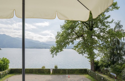 Tegernsee Apartment | Exclusive with lake view, free parking space and high-quality furnishings