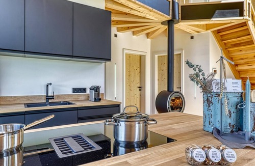 Neukirchen vorm Wald Apartment | Exklusives Chalet mit Einzigartiger Architektur im Bayerischen Wald