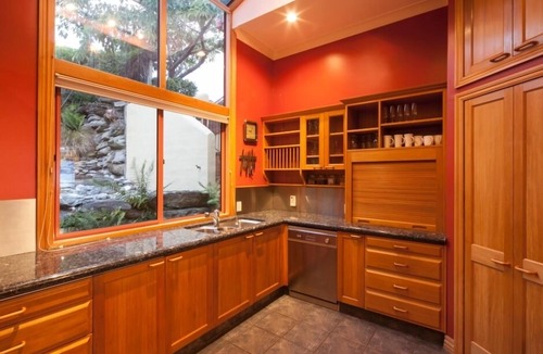 Queenstown City Centre House | Expansive home in the Heart of Queenstown with Stunning Views.