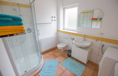 Sigmarszell Apartment | Familienurlaub mit Viel Platz in Stilvoller Altbauvilla