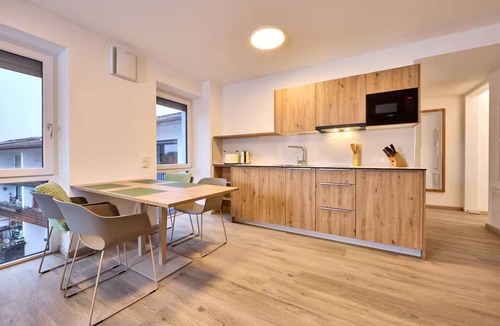 Percha Condo | Family Apartment with Kitchenette - up to 5 persons