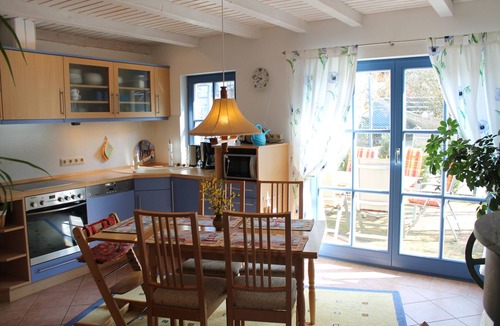 Krakvitz House | Family-Friendly Holiday Home 'Märchengarten Fischer Un Sin Fru'