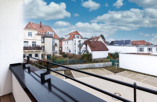 Alt-Travemunde/Ronnau Apartment | Family-friendly premium apartment with loggia, bathtub and guest WC -