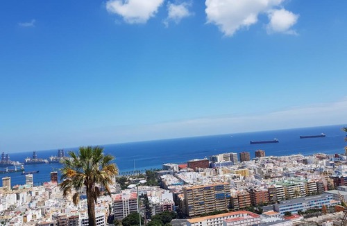 Las Palmas de Gran Canaria House | Fantástica vivienda familiar con jacuzzi y sauna