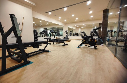 Benahavis Apartment | Fantástico apartamento rodeado de Golf con piscina