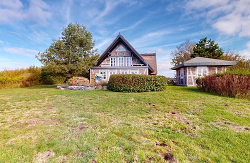 Thiessow House | Fantastic location with a view of the Baltic Sea! For a quiet, relaxed vacation