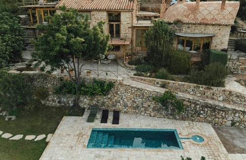 Villahermosa del Rio House | Farmhouse with pool, bath and spectacular views