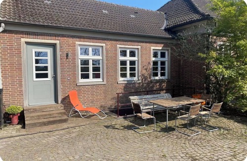Ascheberg House | Feel-good idyll in the old Davensberg train station - pet-friendly and close to nature