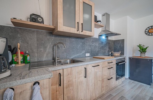 Ebbs Apartment | Feel-good time with mountain views in Ebbs