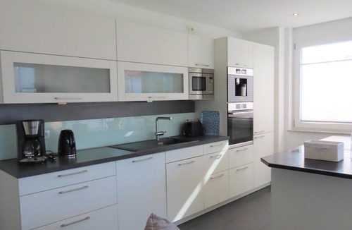 Salem Apartment | Felix- the lucky one.