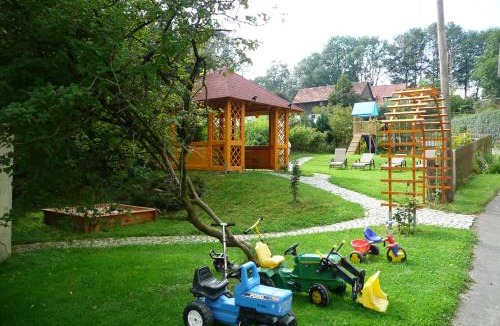 Bad Berneck im Fichtelgebirge Apartment | Ferienhof Hübner