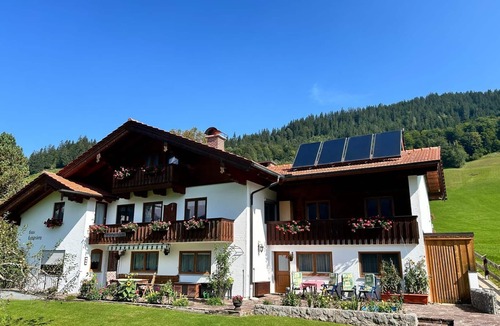 Ramsau bei Berchtesgaden Apartment | Ferienwohnung für 1-4 Personen, 45 qm, Dusche/WC, Terrasse, TV, Geschirrspüler, 1 Schlafzimmer + 1 Wohnschlafzimmer