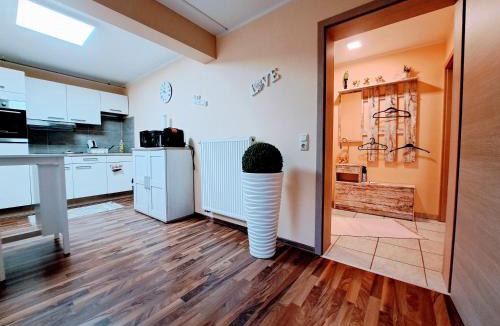 Adelzhausen Apartment | Ferienappartement Lydia
