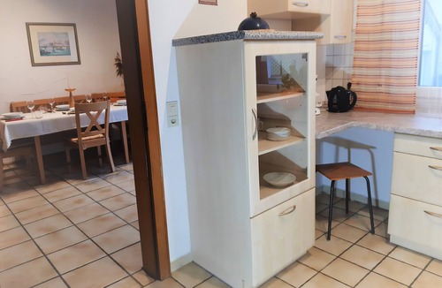 Niederalteich Apartment | Feriendomizil im Erdgeschoss mit Kachelofen