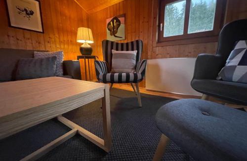 Postmuenster House | Ferienhäuser in Postmünster am See, mit eigenem Garten, mit Vierbeiner!