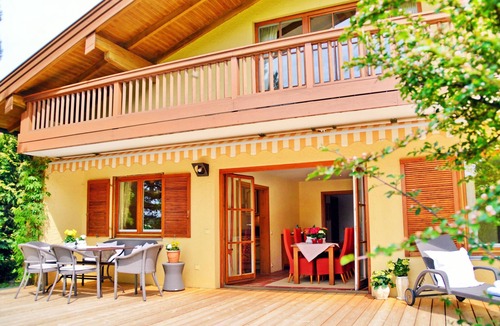 Breitbrunn a. Chiemsee Villa | *Ferienhaus Chiemsee Landhaus