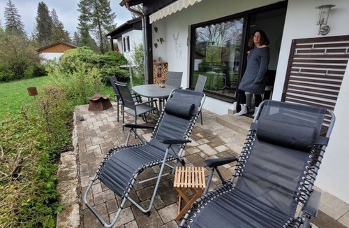 Schwarzenbach House | Ferienhaus 26-f mit Sonnenterrasse und Hobbykeller - Ferienhäuser im Feriendorf Weissensee im Allgäu