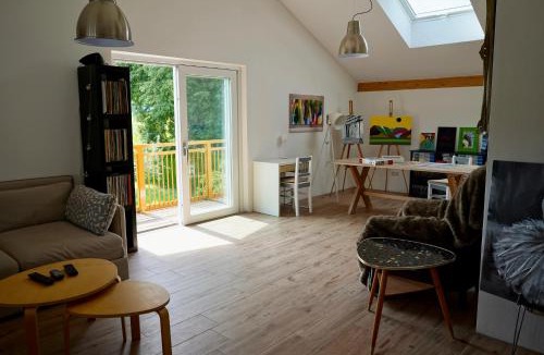 Ainring House | Ferienhaus Am Weitfeld - Ruheoase mit Garten & Bergblick nahe Salzburg