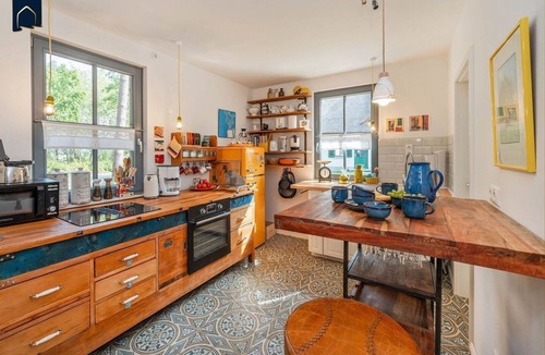 Zirchow House | Ferienhaus Auszeitfischer - Neu Errichtetes Ferienhaus in Ruhiger Wohngegend mit Parkplatz, Sauna