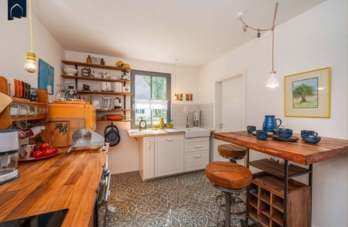 Zirchow House | Ferienhaus Auszeitfischer - Neu Errichtetes Ferienhaus in Ruhiger Wohngegend mit Parkplatz, Sauna