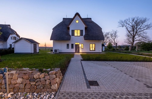 Stolpe b. Anklam Cottage | Ferienhaus Carl Reinecke - Inseldomizil Stolpe - Urlaub Unter Reet auf Usedom