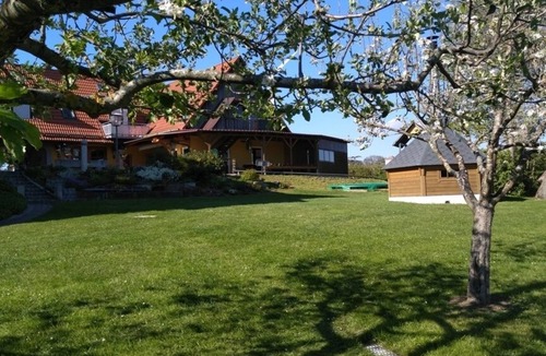 Haundorf Apartment | Ferienhaus für bis zu 5 Personen mit seperatem WC und Terrasse