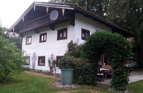 Gmund am Tegernsee Apartment | Ferienhaus Kraihof, Münchner Straße 234