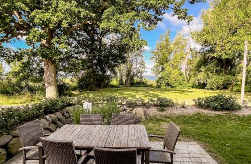 Rankwitz House | Ferienhaus Libelle - Feriendomizil für 14 Pers - Haupt- und Nebenhaus