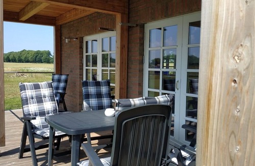 Krummin House | Ferienhaus Lotsenhus 2 - Familienurlaub in Ruhiger Lage