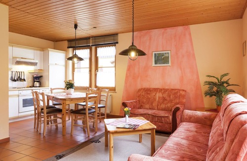 Neuscheidenbach House | Ferienhaus mit Terrasse in Schirgiswalde