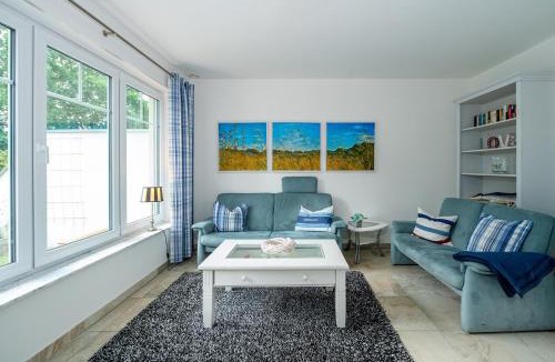 Lobbe House | Ferienhaus "Stella Olivia"